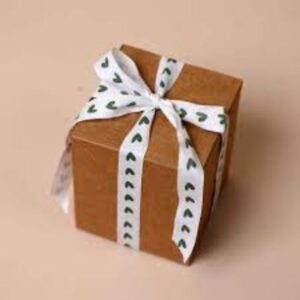 VALENTINE GIFT BOX S/S
